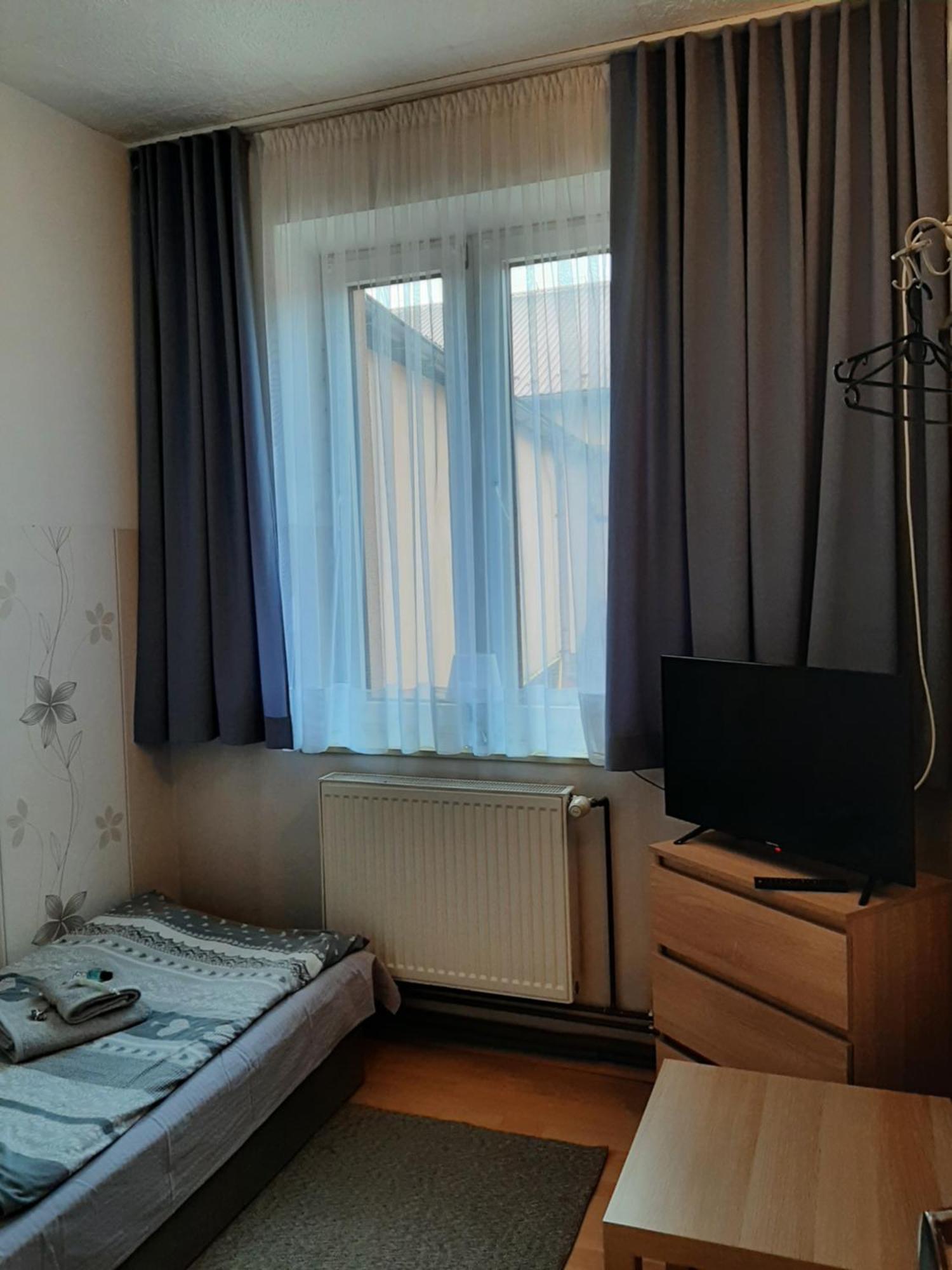 Noclegi Viktor Kalwaria Zebrzydowska Exterior foto
